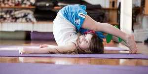 yoga para niños y bebes