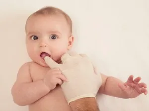 Es importante contar con la higiene bucal desde antes de que aparezcan los primeros dientes.