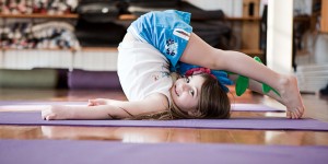 Yoga para niños y bebés, una excelente ayuda en los primeros años de vida